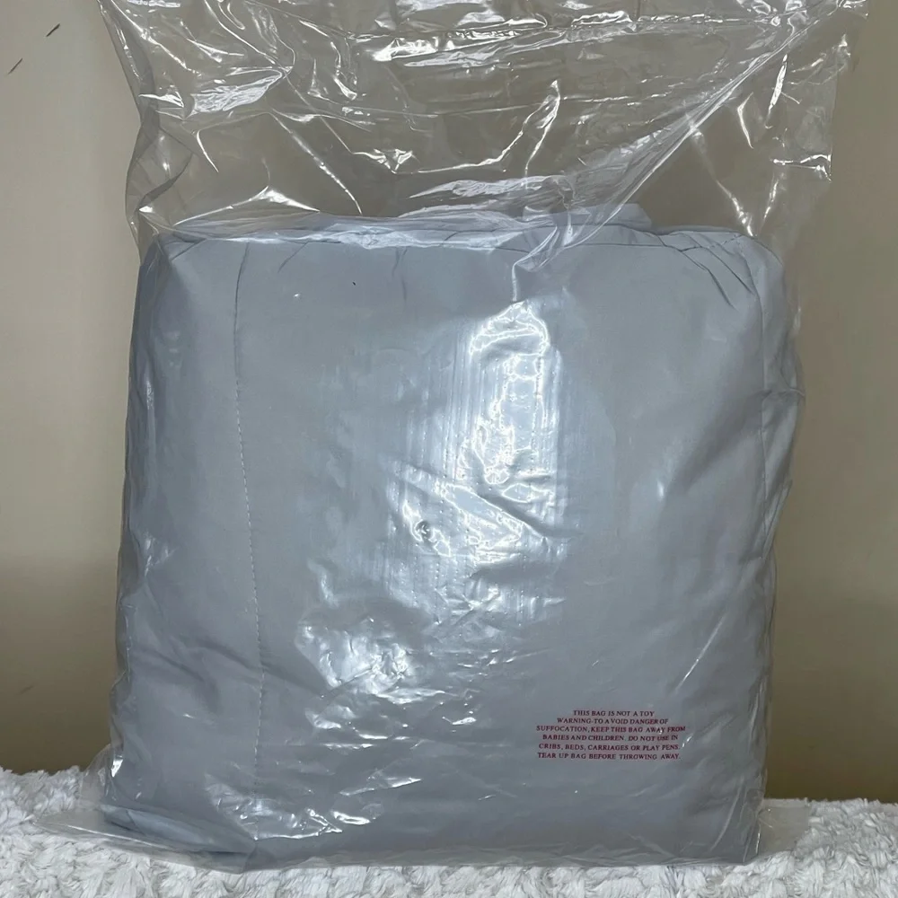 Gray Microfiber Comforter